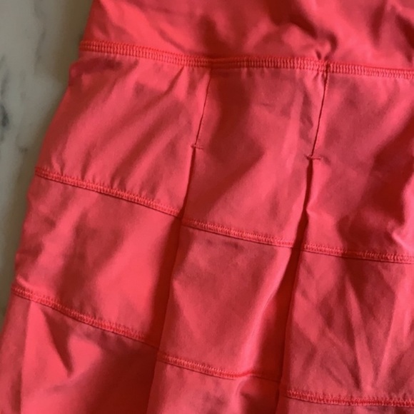 Lululemon GLOSSY Pace Rival Skirt - Picture 8 of 15